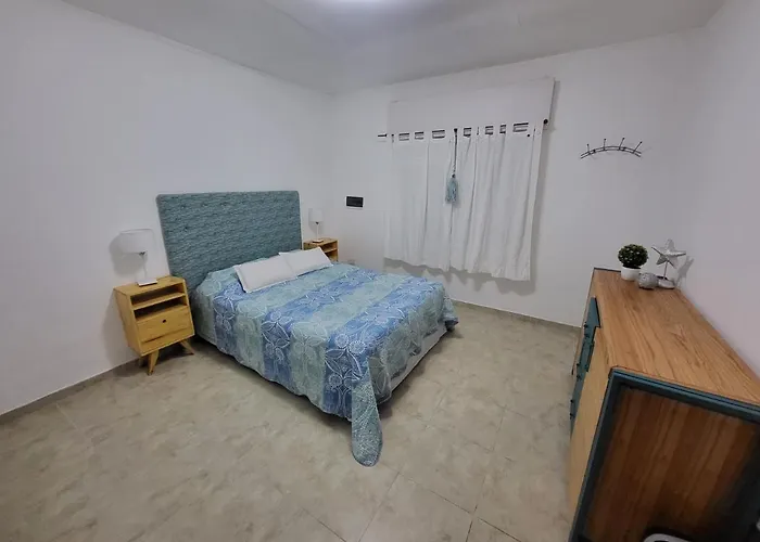 Veronica Mini Home 1